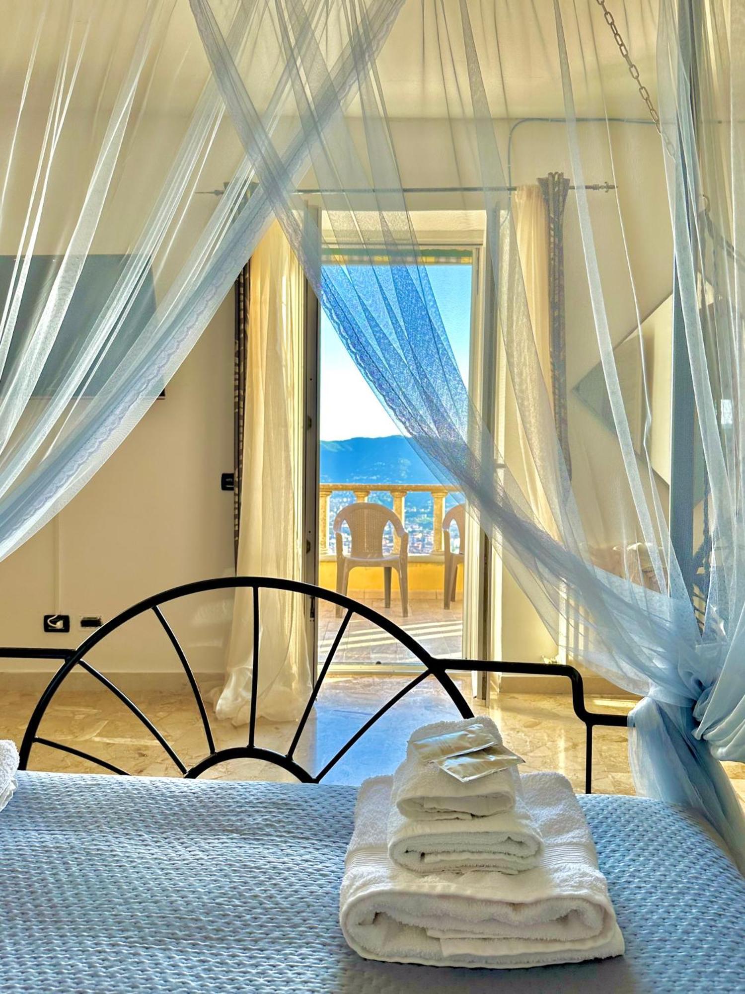 La Spezia Vezzano 5 Terre - Il Ciliegio Apartment Вецано Лигуре Екстериор снимка